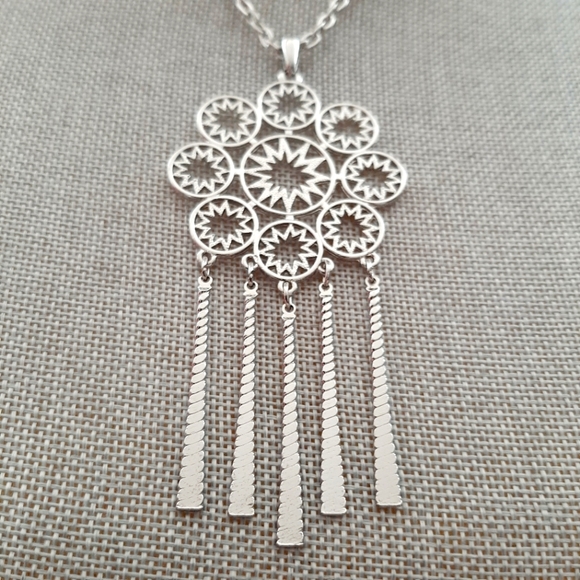 Ladies Silver Necklace - Picture 2 of 6